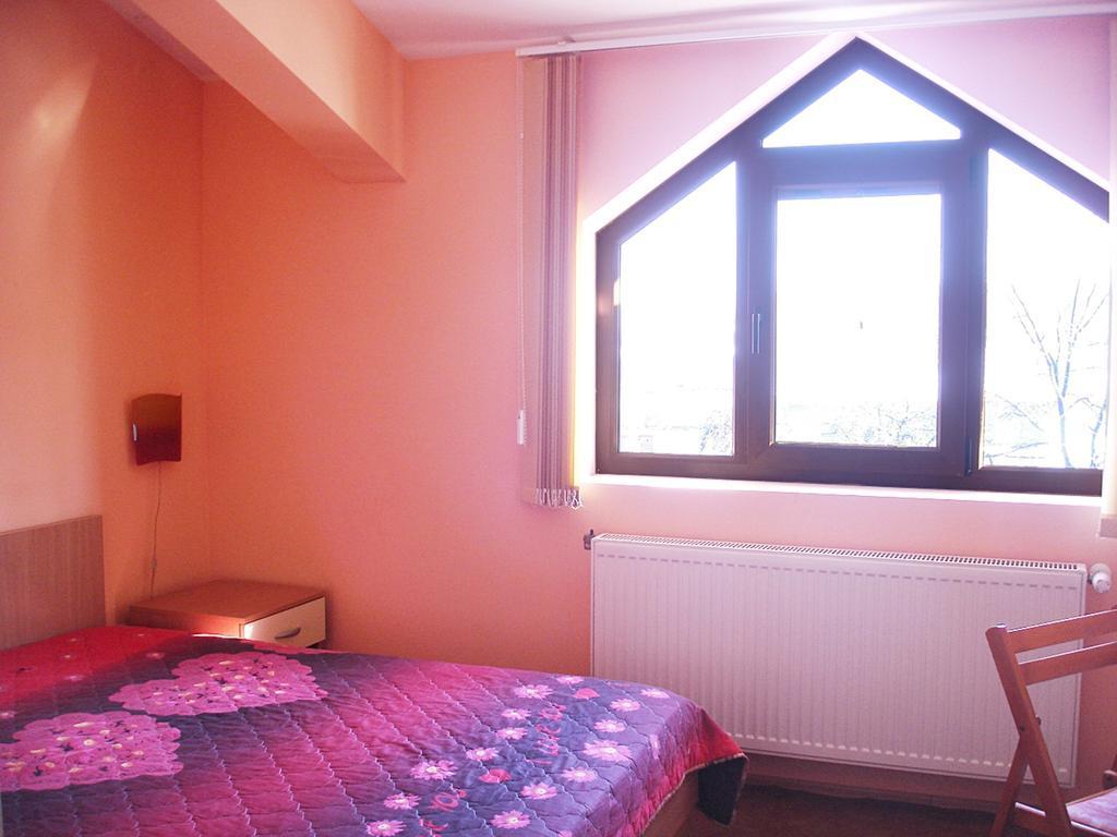 Hotel Restaurant Vodenitsata Berkovitsa Room photo